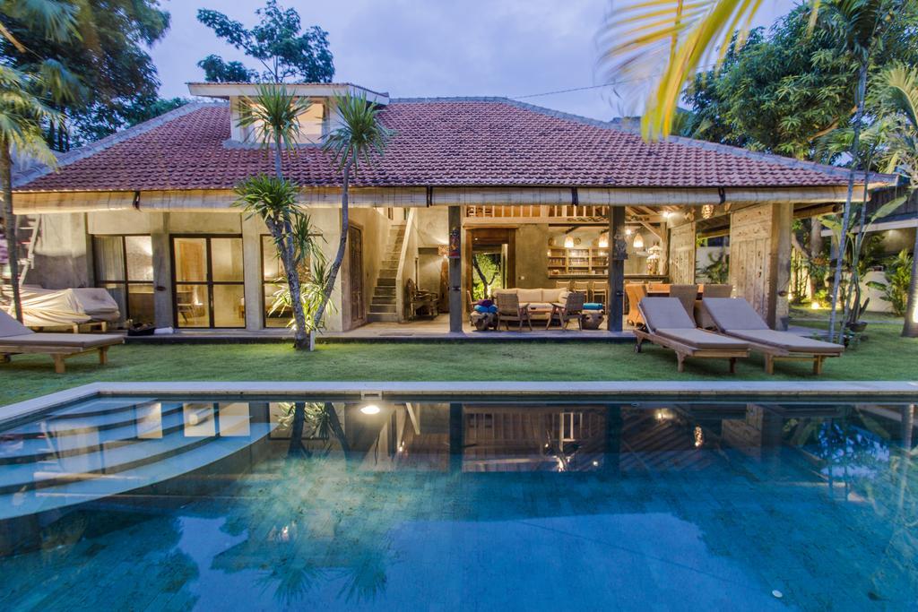 Villa Kundalini Seminyak Zewnętrze zdjęcie