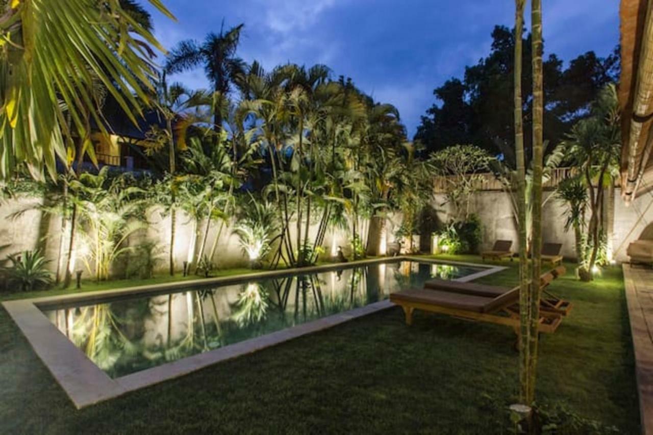 Villa Kundalini Seminyak Zewnętrze zdjęcie