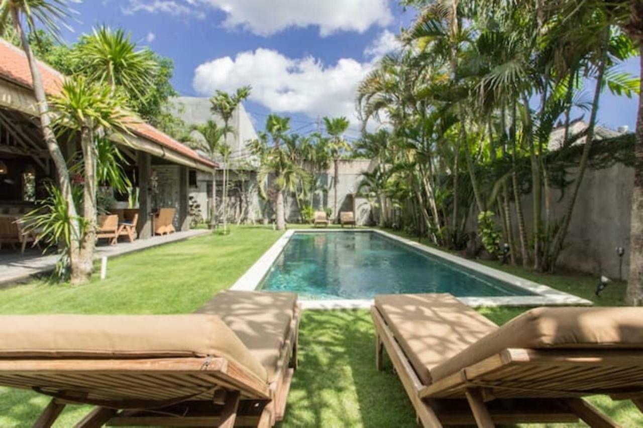 Villa Kundalini Seminyak Zewnętrze zdjęcie